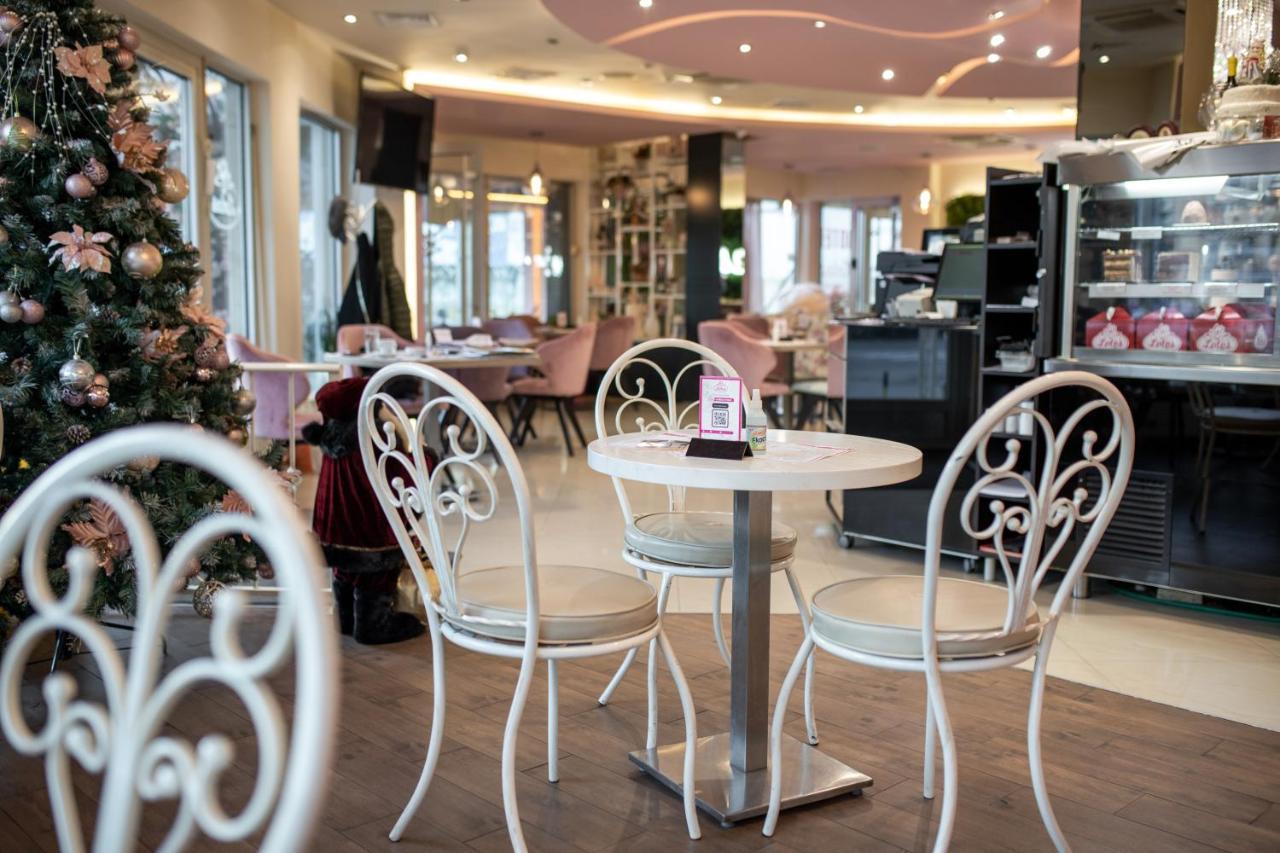 Garni Hotel Lotos Ni Exteriör bild